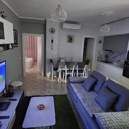 Ag Appartement Golem (Tirana)